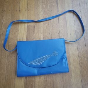 Blue clutch